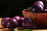 Organic Black Plums