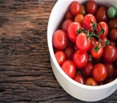 Tomatoes On The Vine Cherry Org.