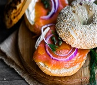 Smoked Salmon/Mini Bagel