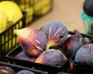 Fresh California Figs (16oz.)