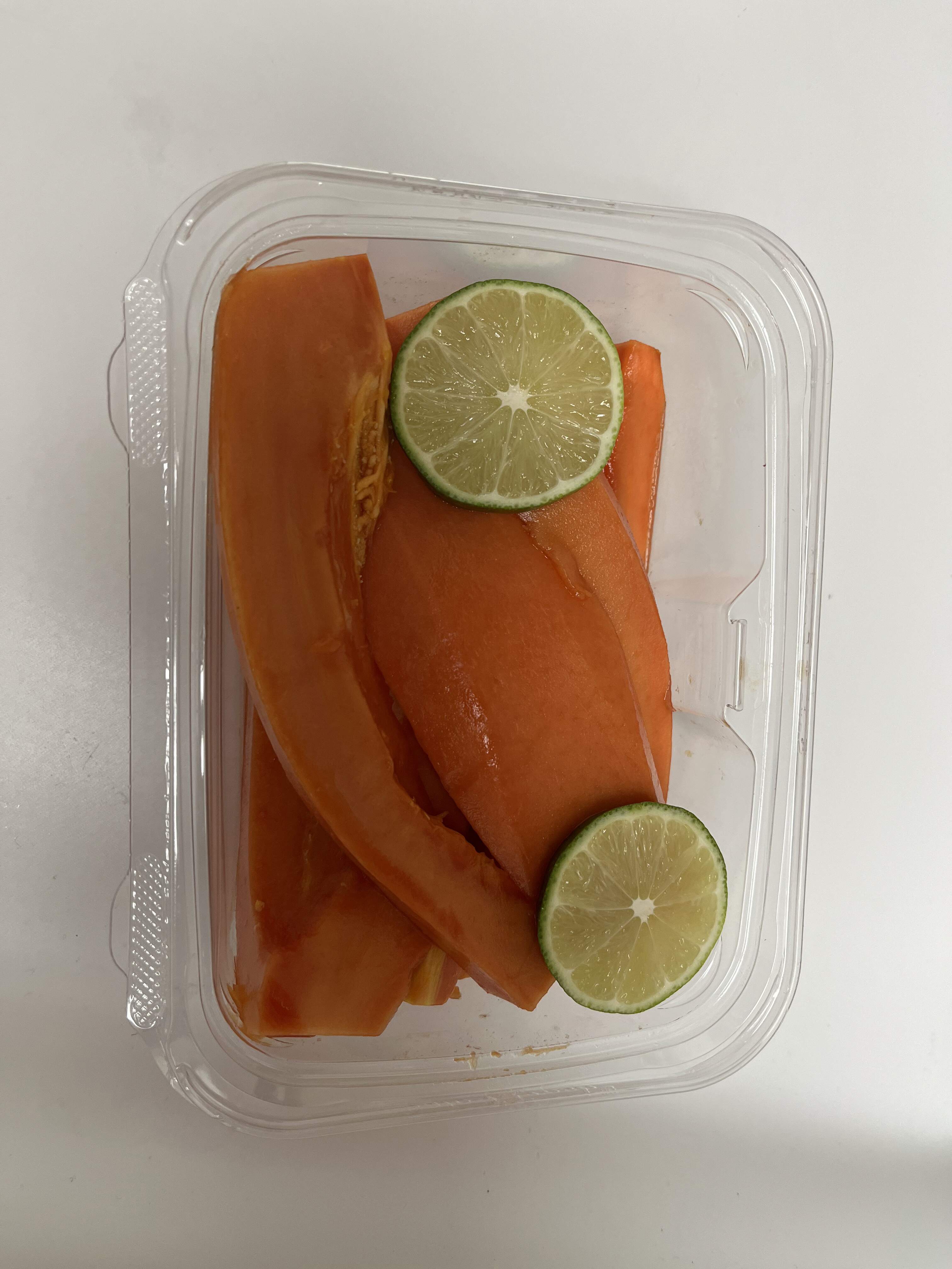 Papaya Spears with Lime (16oz)