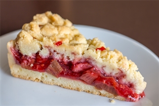 Cranberry Rhubarb Crumb Pie 9&quot;