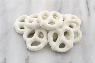 Chocolate Covered Pretzels (5oz) - Yogurt