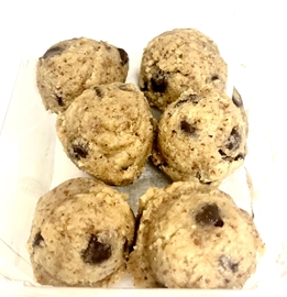 Crispy Chocolate Chip Cookie Dough (12pc)