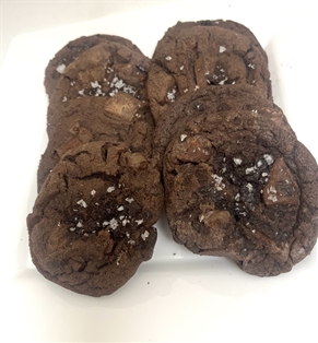 Double Chocolate Chunk Cookie (8Pc)