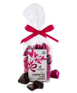 Raspberries and Dark Chocolate Hearts Gift Bag (5.9 oz)