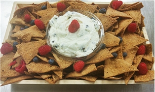 Cannoli Chip &amp; Dip Platter (Small)