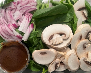 Spinach, Mushroom &amp; Red Onion Salad